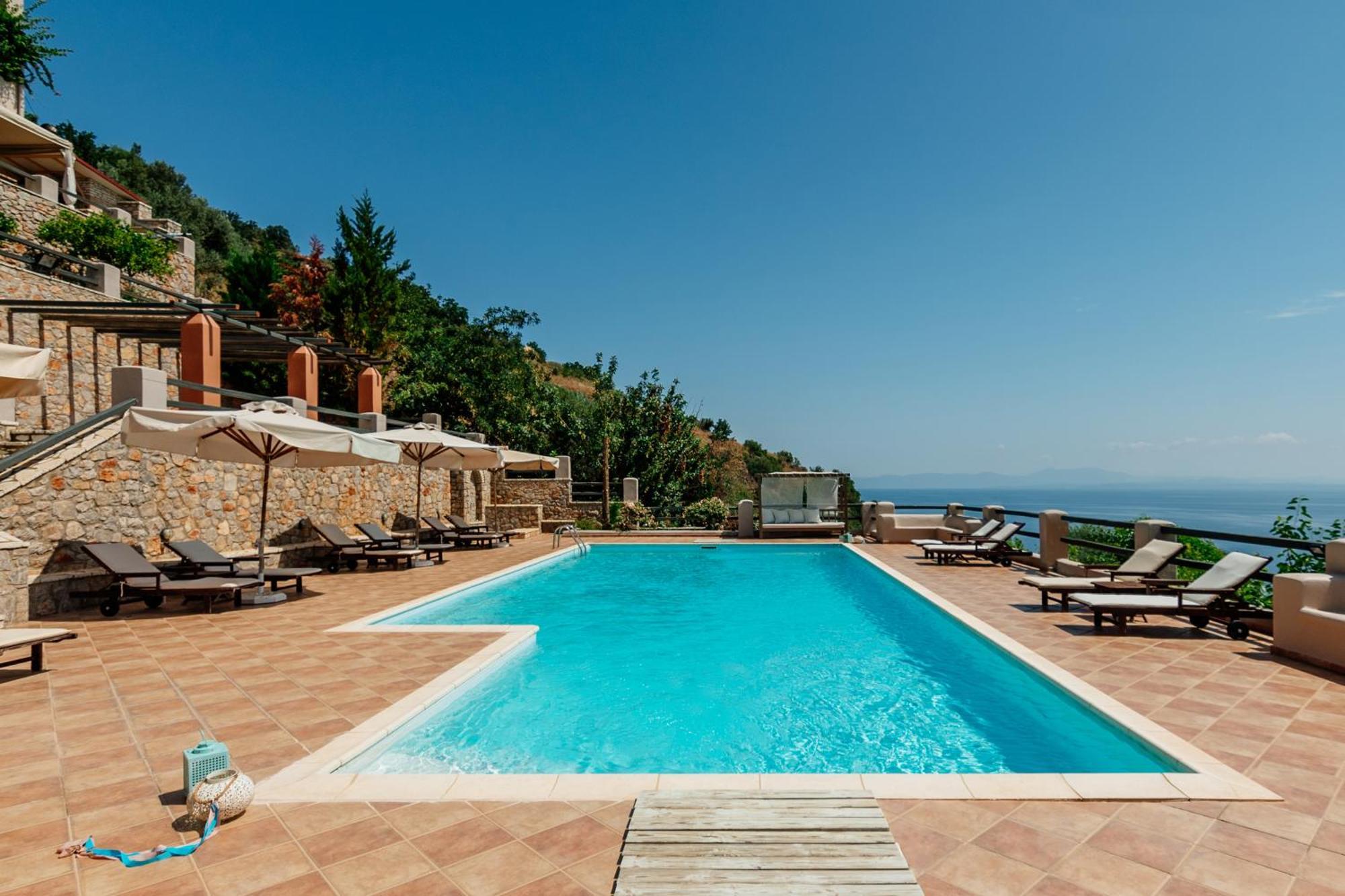 Apelon Tiritas Villas Leonidio Exterior photo